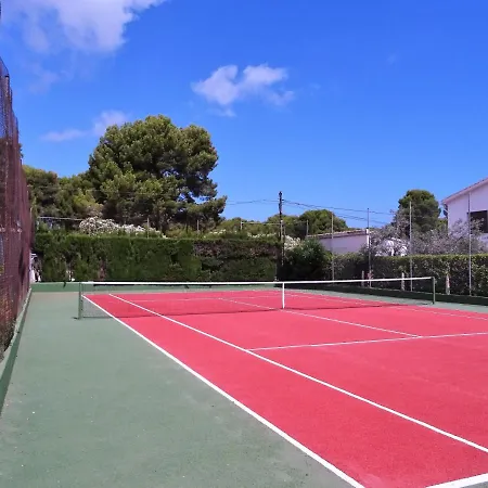 With Private Pool And Tennis Court 150 Metres From The Sea-villa El Olivo Villa *