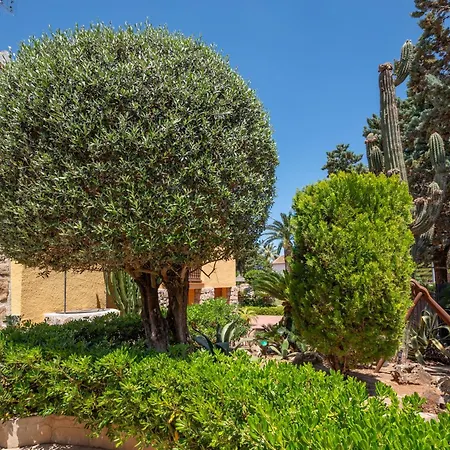 With Private Pool And Tennis Court 150 Metres From The Sea-villa El Olivo Villa